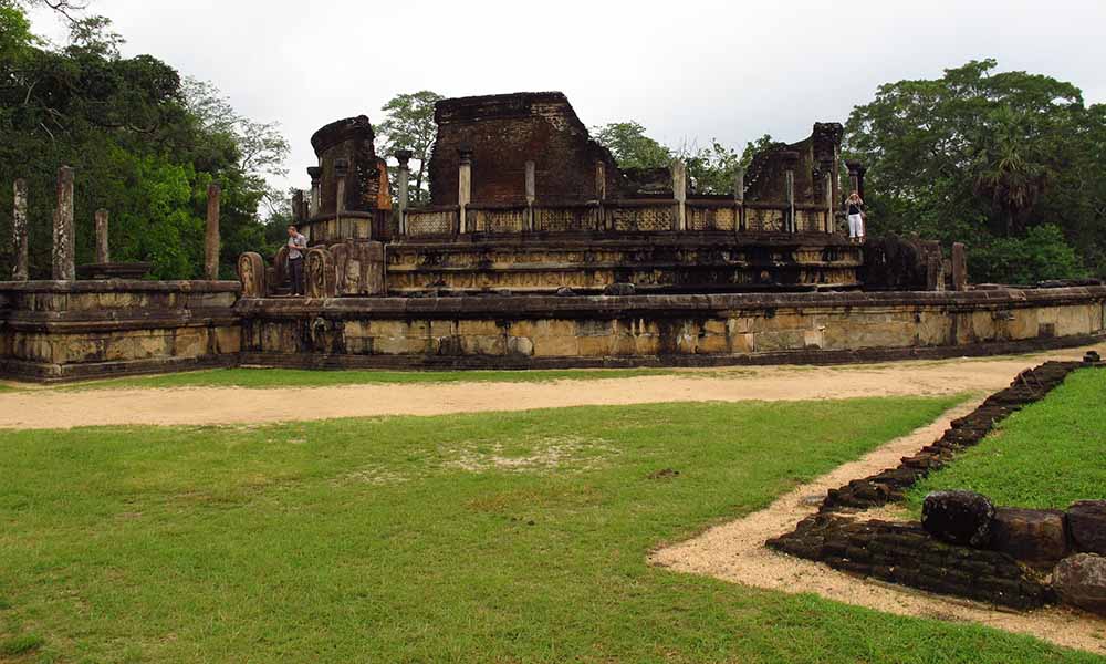 sri lanka temple architecture, Polonnaruwa watadageya