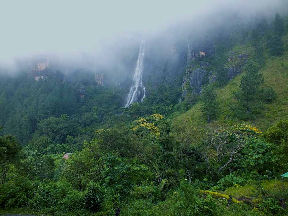 waterfall sri lanka