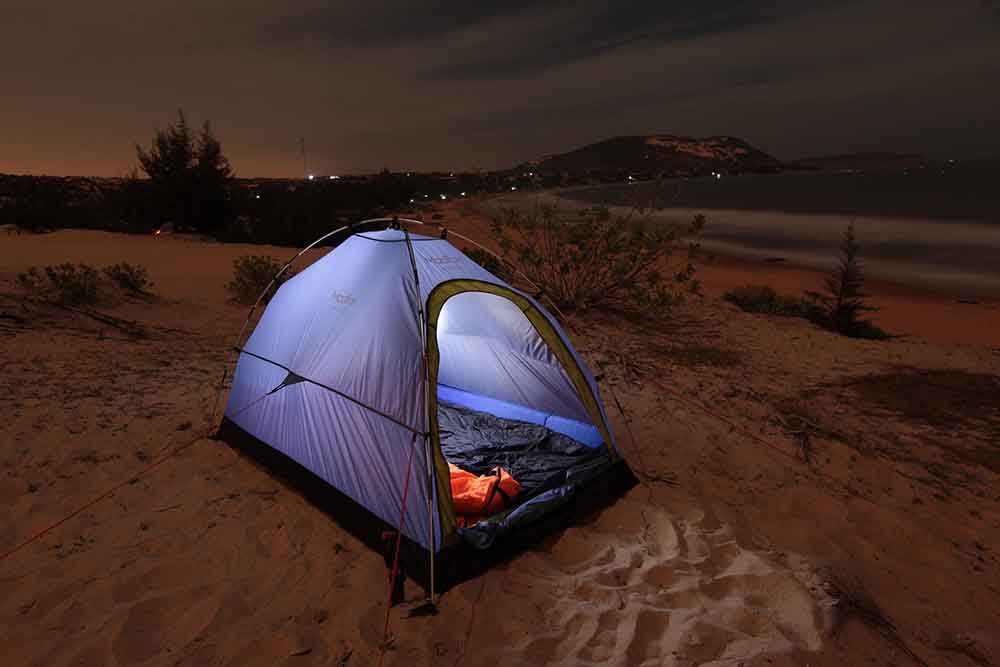 camping in beach