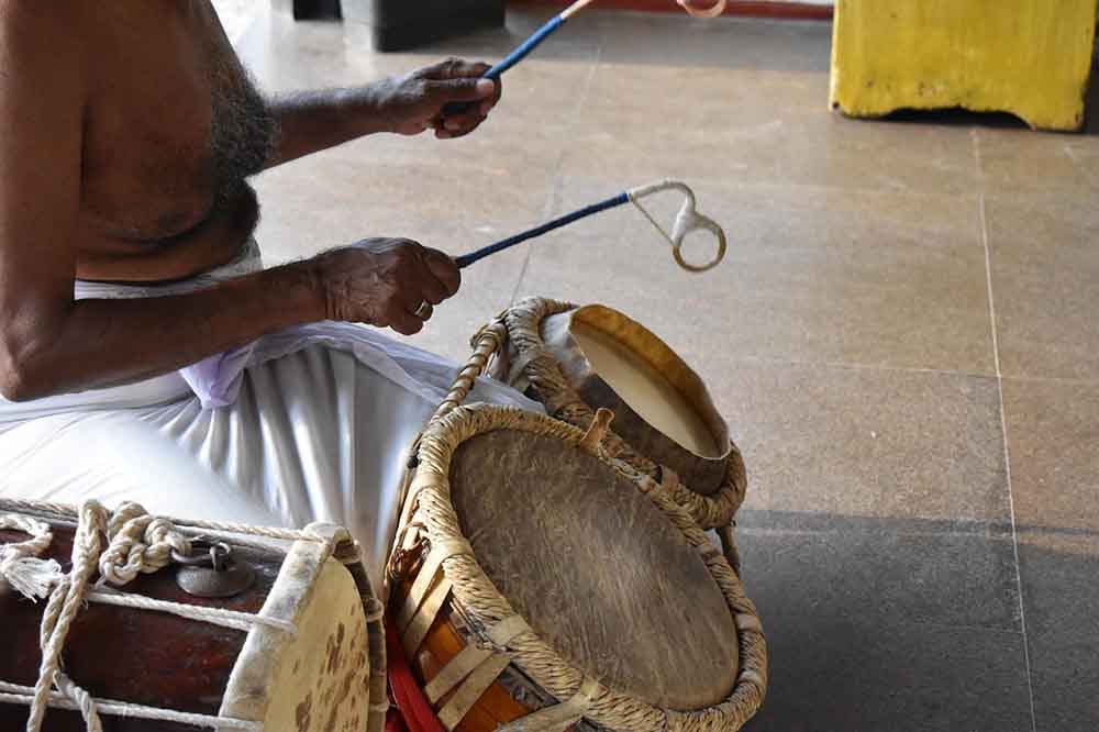 drum performance 